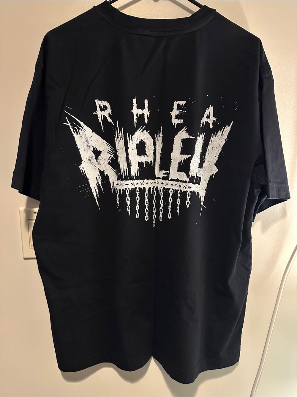 WWE Rhea Ripley Graphic Tee - Picture 4 of 5
